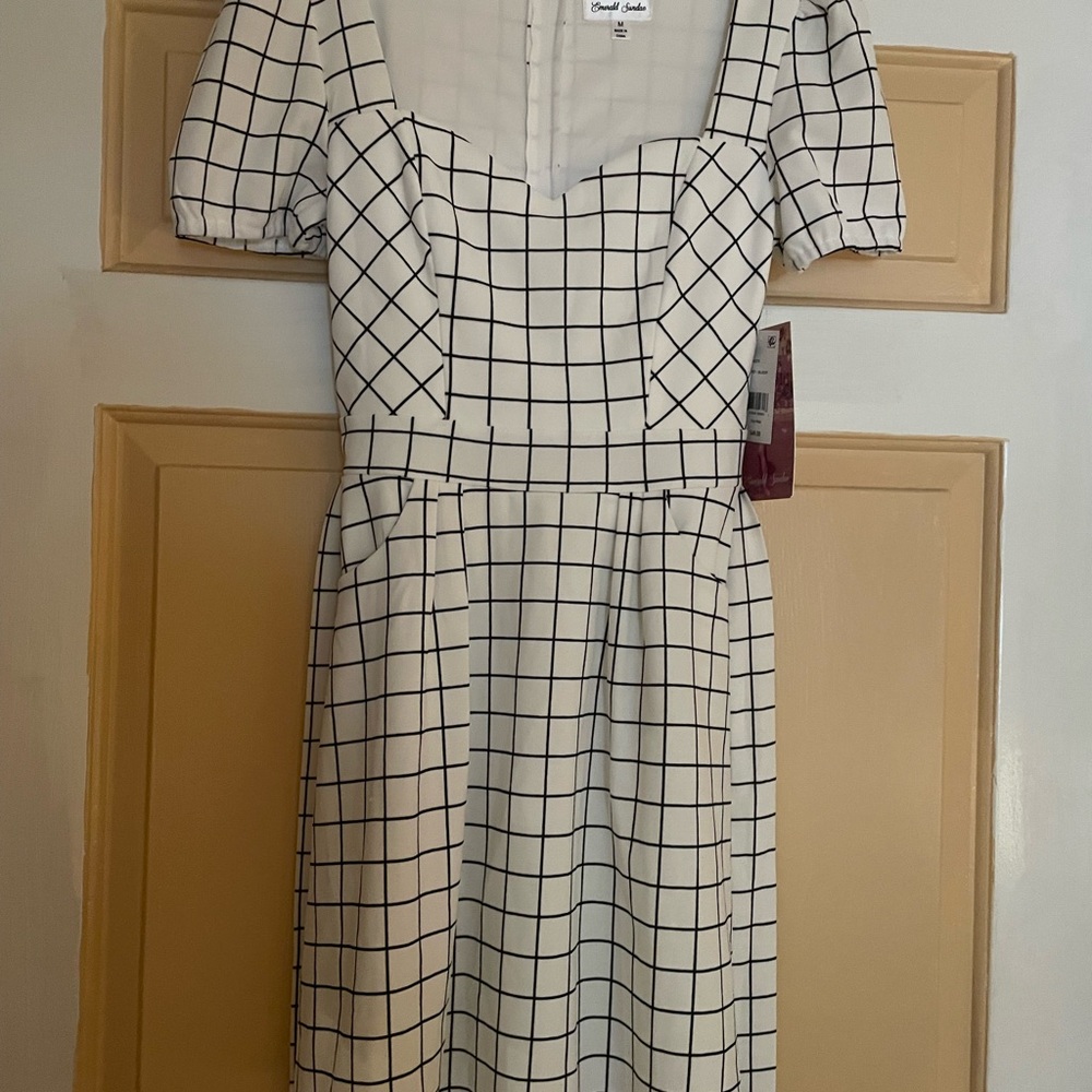 Emerald Sundae Checkered Puff Sleeve Mini Dress